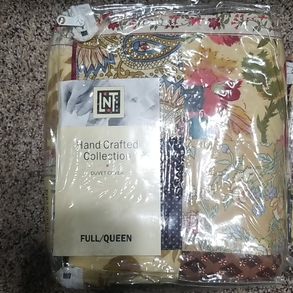 LNT Hand Crafted Collection